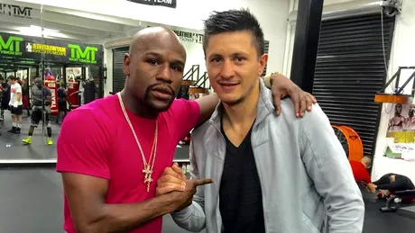 VIDEO Cadoul fabulos primit de pugilistul Ronald Gavril de la Floyd Mayweather