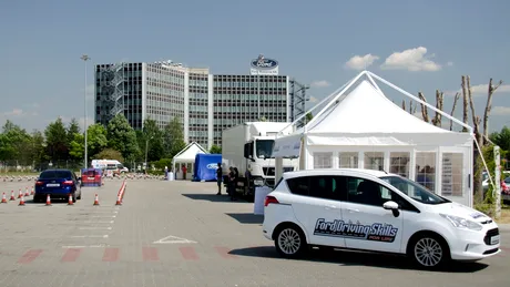 Ford vine în ajutorul tinerilor şoferi cu programul Driving Skills For Life