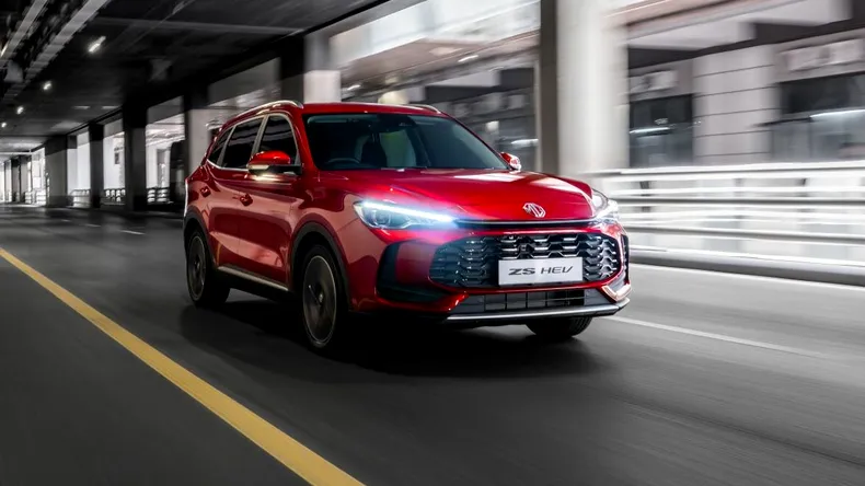 Hibridele sunt la mare căutare! Cele mai accesibile SUV-uri full-hybrid în 2025