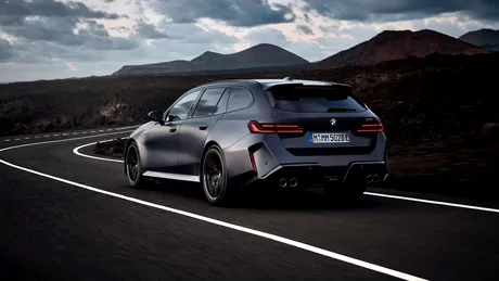 Noul BMW M5 Touring: Sistem de propulsie M HYBRID cu motor V8 și un total de 727 CP