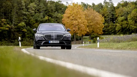 Cât costă în România limuzina Mercedes care consumă 0,6 l/100 km?