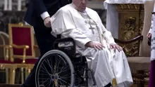 Papa Francisc transportat de urgență la spital. Care este starea reprezentantului bisericii catolice?
