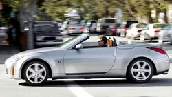 Șofer de 85 de ani, prins cu 177 km/h în timp ce făcea „o liniuță”. Explicația: Era doar o plimbare cu Nissanul său 350Z