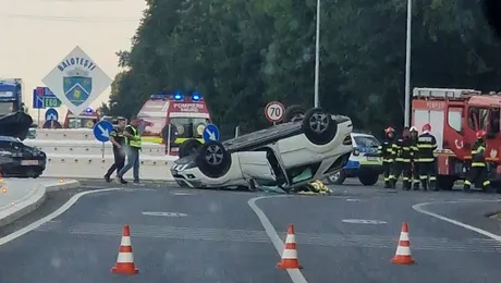 VIDEO | Strivit de propria mașină. Cine e vinovat de accidentul mortal produs în sensul giratoriu din Săftica?