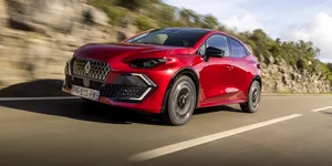 Renault Clio este disponibil și cu motorizare pe GPL și 120 de cai putere. Francezii promit un cost de exploatare de aproximativ 6 lei/litru