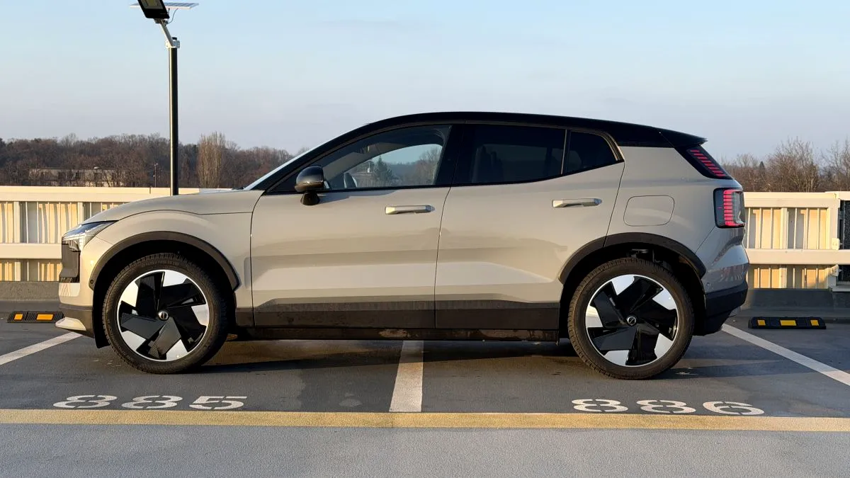 EX30, EX90 și XC60: modelele-cheie pentru Volvo în 2025