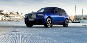 Rolls-Royce pregătește o versiune electrică pentru Cullinan. Va fi un rival pentru noul „SUV urban” al Bentley