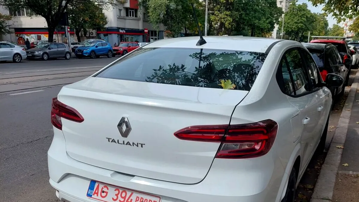 Renault Taliant, Loganul turcesc, fotografiat în probe la București
