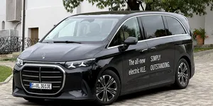 Prim contact cu Mercedes-Benz VLE, cel mai nou model electric de lux al germanilor. Cât consumă un MPV de lux de 3 tone?