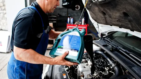 Uleiul de motor are acum un nou standard, intrat recent în vigoare: Ce caracteristici are GF-7