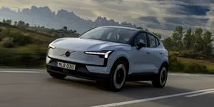 Thailanda dă în judecată Volvo pentru două incendii ale modelului EX30. Unul dintre ele a distrus un Ford Ranger