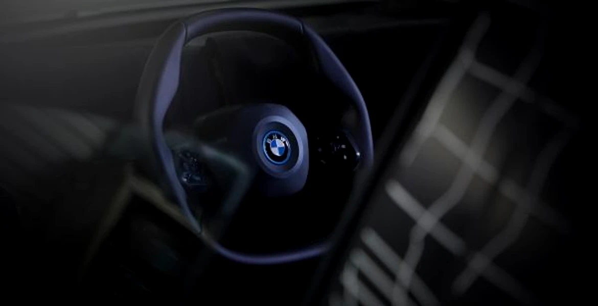 Volanul poligonal al BMW simbolizează începutul unei era a condusului foarte automatizat