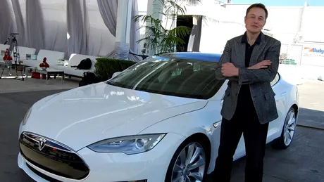 Elon Musk devine unul dintre cei mai importanţi acţionari ai Twitter