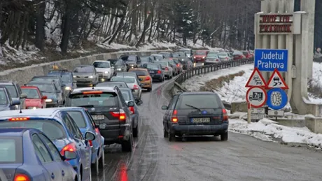 De ce este importantă păstrarea distanţei regulamentare? VIDEO