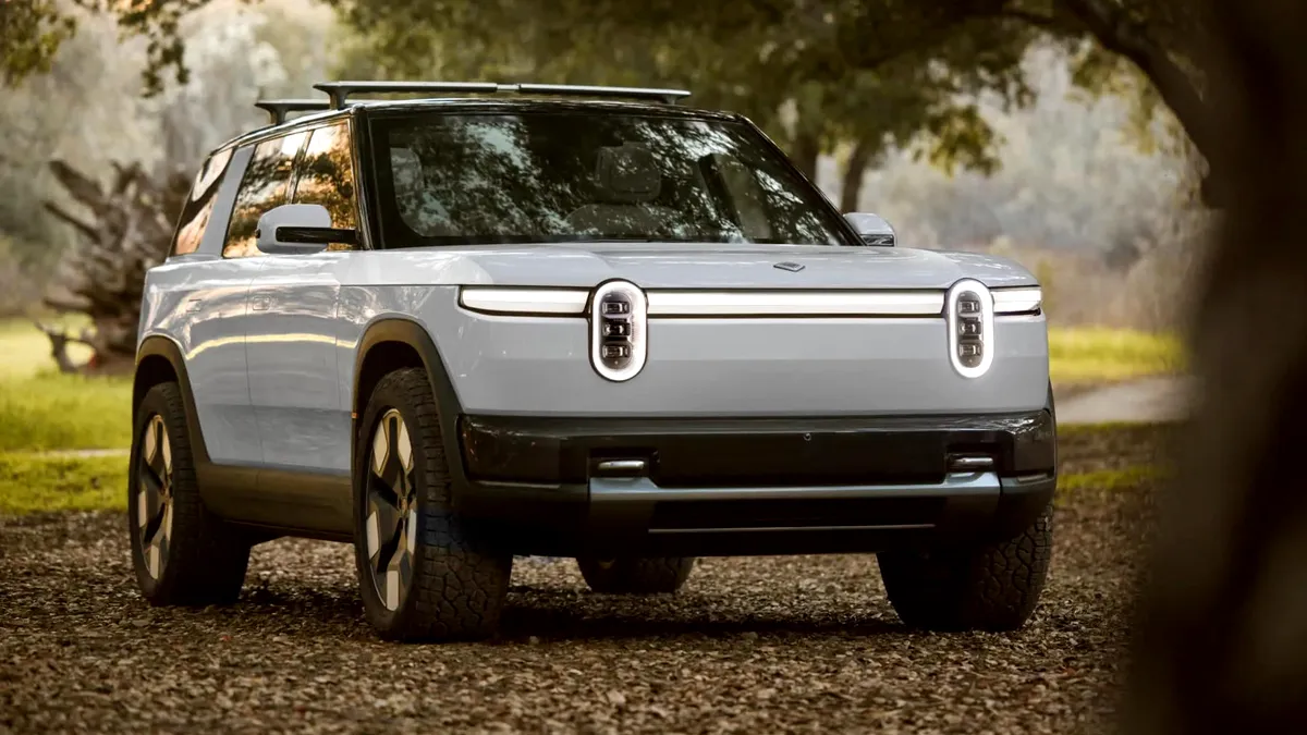 Rivian a prezentat două noi modele electrice ce vor ajunge la vânzare și în Europa