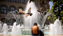 Caniculă în toată țara. 15 județe și Capitala, sub Cod roșu. Temperaturile urcă până la 41 de grade
