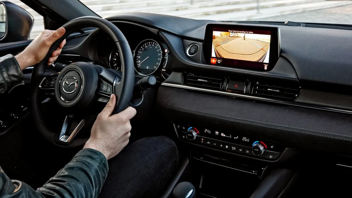 Noua Mazda 6: motoare actualizate, design îmbunătăţit şi dotări în premieră - GALERIE FOTO