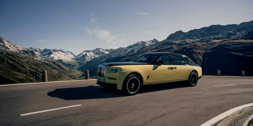 Rolls-Royce lansează un tribut special pentru James Bond. Exemplarul unicat celebrează 60 de ani de la lansarea filmului Goldfinger