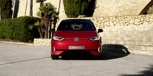 Una din cinci mașini noi vândute în Europa a fost electrică. Volkswagen a vândut cele mai multe EV-uri din Europa