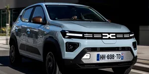 Dacia deschide comenzile în România pentru noul Spring, actualizat cu motorizări de 70 CP și 100 CP