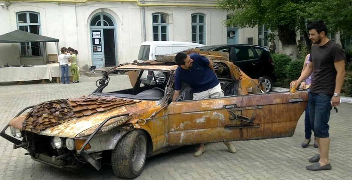 BMW Art-Car în versiune românească, la Universitatea de Arte din Bucureşti