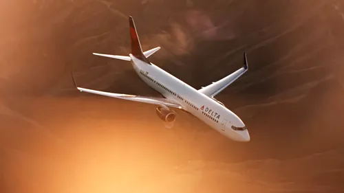 Avion de pasageri, la un pas să fie doborât de artificiile trase de Ziua Americii. Pilot: „Tocmai am auzit o bubuitură în avion”