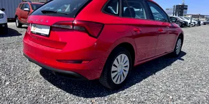 BT Leasing scoate la vânzare vehicule recuperate. Prețurile pornesc de la 1.500 Euro