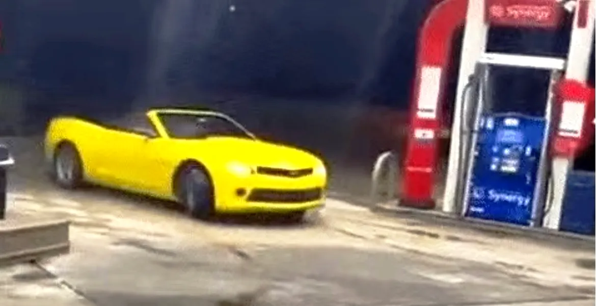 VIDEO – Drifturi cu un Chevrolet Camaro Cabrio într-o benzinărie!