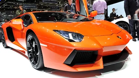 Lamborghini Aventador LP700-4 - toate imaginile şi detaliile