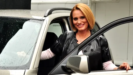 Andreea Esca şi BMW X3