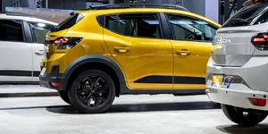 Live blog: Prim contact cu noile modele din gama actualizată Dacia. ProMotor, prezent la testele internaționale de la Nisa