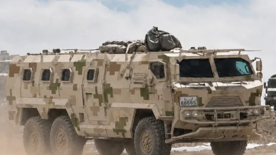 China a construit un autobuz blindat pentru operațiuni militare la altitudine mare