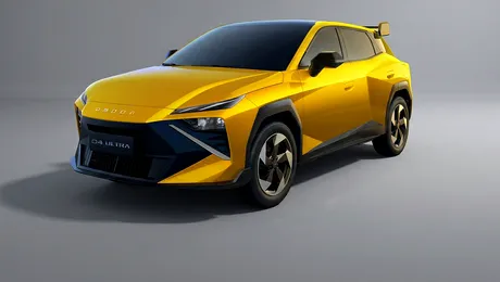 <span class='prepend'>Foto |</span> Omoda 4 Ultra este cea mai sportivă versiune a celui mai mic crossover al producătorului chinez