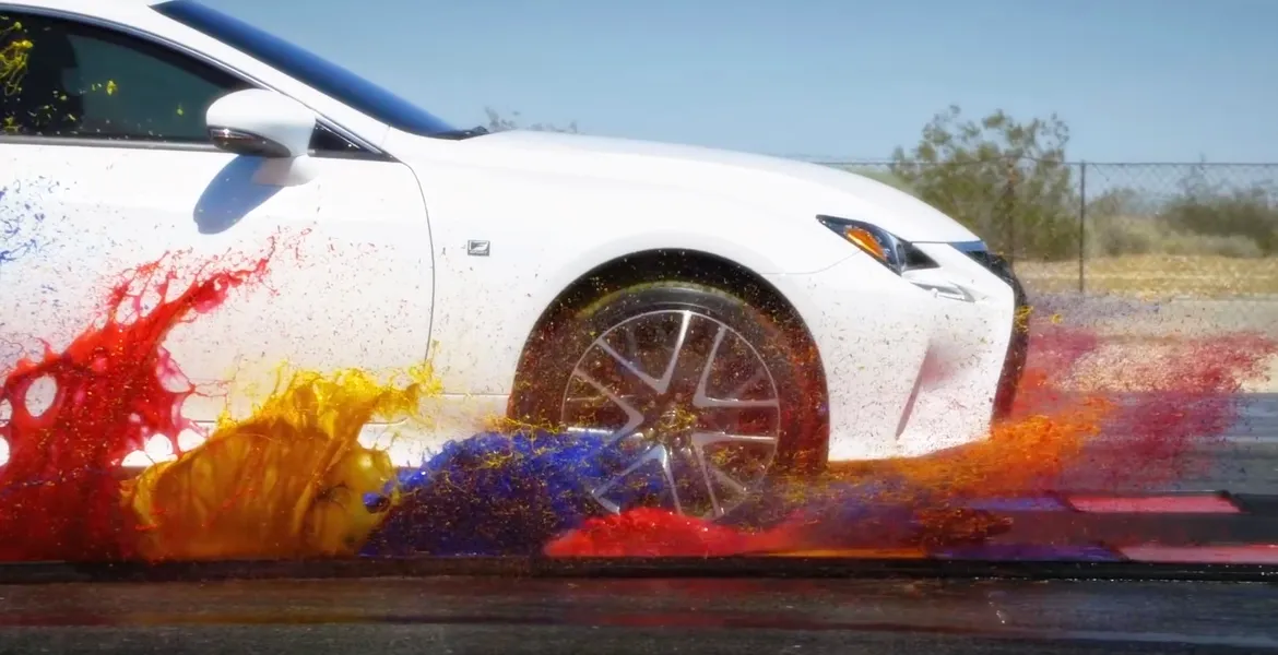 Lexus îşi prezintă sistemul AWD într-un stil foarte colorat [VIDEO]