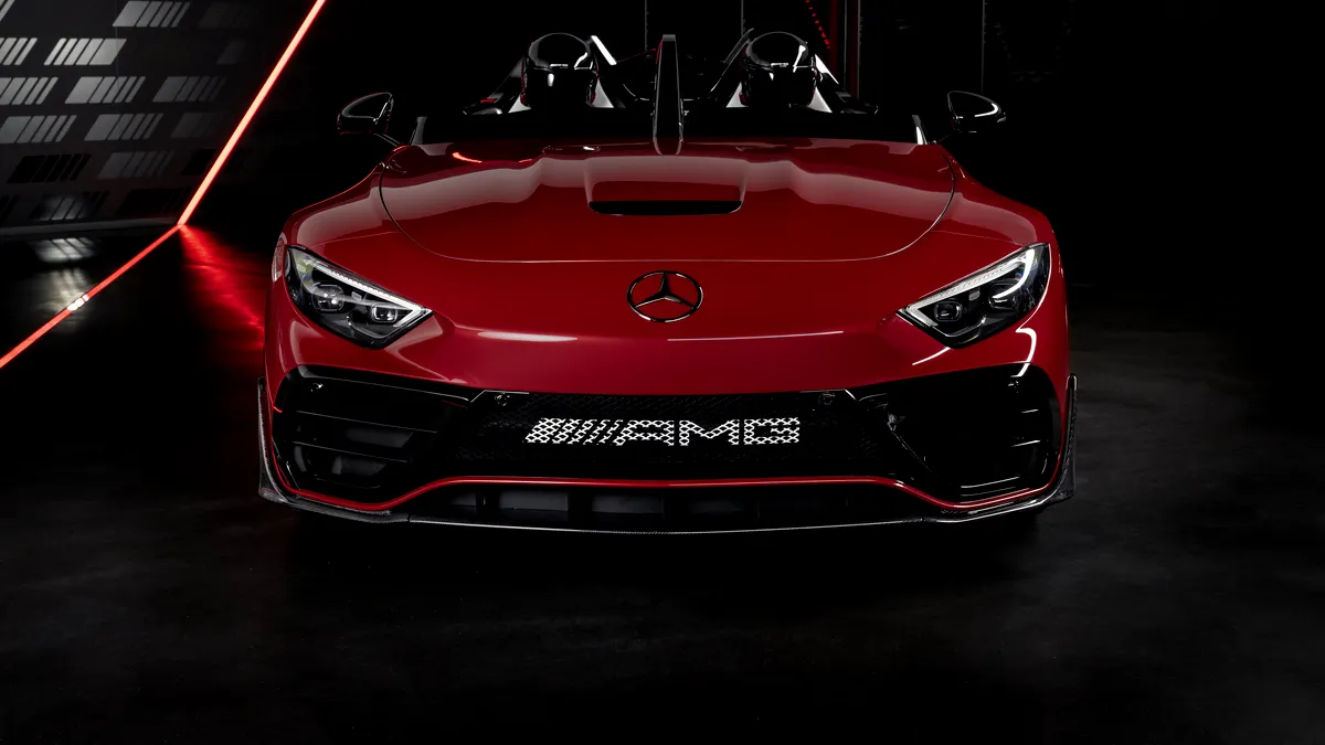 Mercedes-AMG PureSpeed - Conceptul inspirat de mașinile de Formula 1