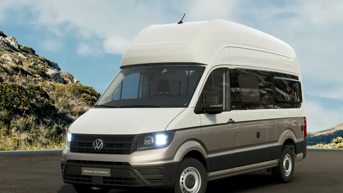 Noua autorulotă Volkswagen Grand California cu panouri solare și baterii mai mari, pentru o mai lungă „deconectare”