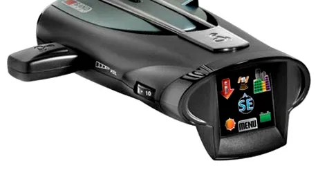 Primul detector de radar cu touch screen de la Cobra