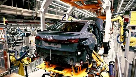 Noul model Audi Q8 e-tron este produs la fabrica din Bruxelles