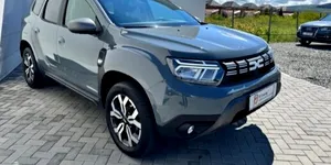 BT Leasing vinde o Dacia Duster 4×4. Cât valorează SUV-ul românesc cu doar 55.600 de KM la bord – FOTO