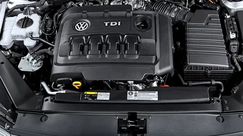 UE s-a răzgândit și nu mai interzice motoarele diesel. Dar impune anumite condiții