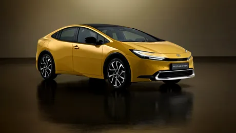 Noile hibride plug-in de la Toyota vor avea 200 km de autonomie pur electrică