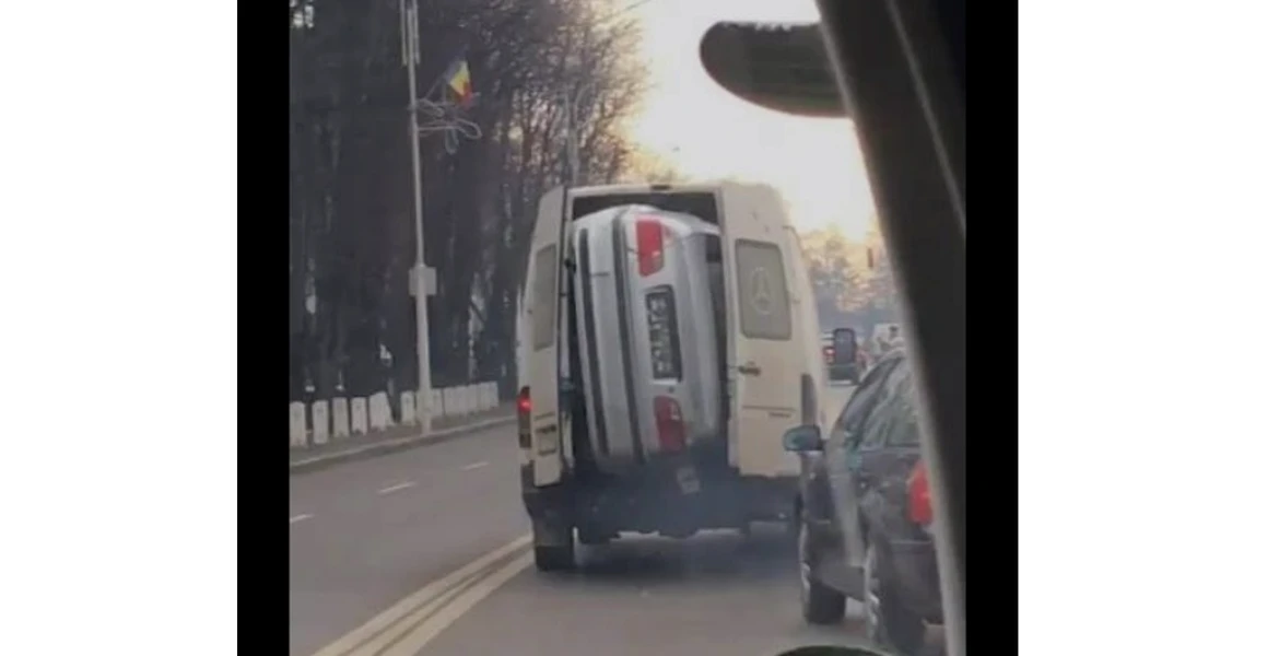 Cu BMW-ul în dubă: „Așa se aduc cazanele din Anglia mai nou” – VIDEO