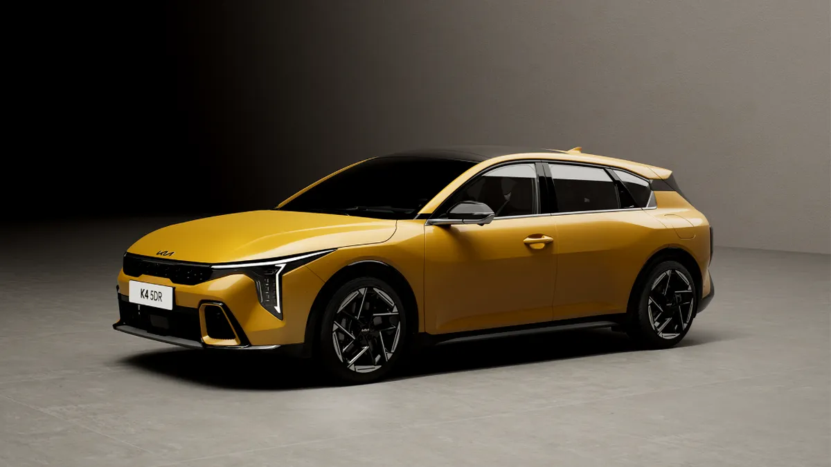 Kia K4: un hatchback corect, fără promisiuni inutile