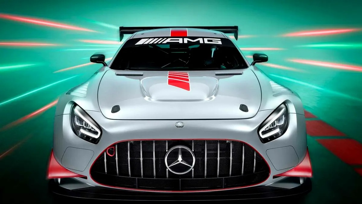 Mercedes-Benz lansează pachetul aniversar Edition 55 și pe modelul de competiție AMG GT3