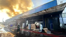 Incendiu de proporții în sectorul 6: degajări mari de fum