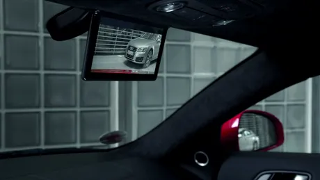 Privind spre viitor: Audi introduce oglinda retrovizoare digitală pe modelele de serie