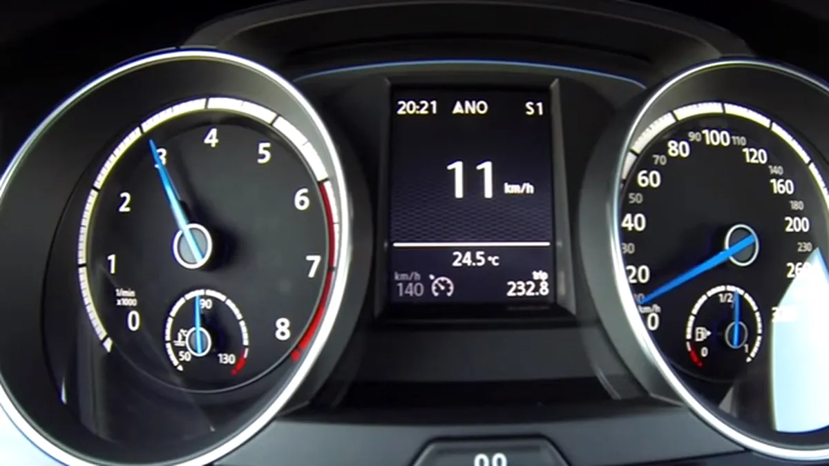 Cum accelereaza un Golf 7 R  de 300 CP de la 0 la 257 km/h -  VIDEO