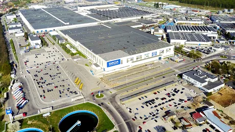 Dacia oprește activitatea vineri, pe fondul crizei de componente electronice