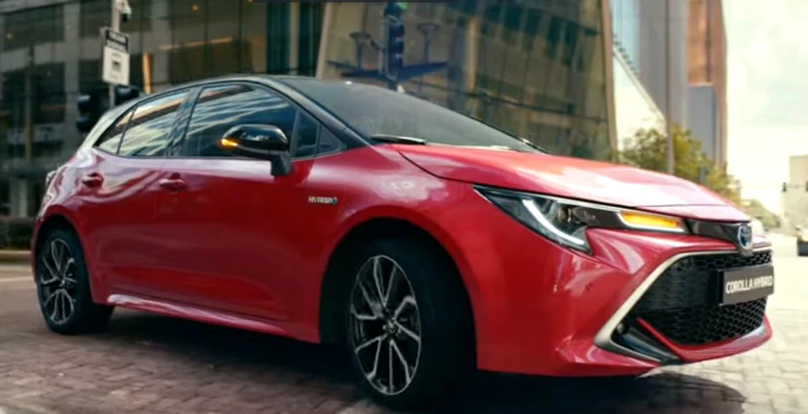 Peste 50% dintre maşinile Toyota vândute în România anul trecut au fost modele hibrid
