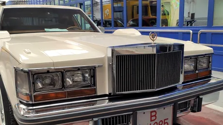 FOTO. „Monstrul american” Cadillac Seville Opera Coupe, prezent la RAR Grivița